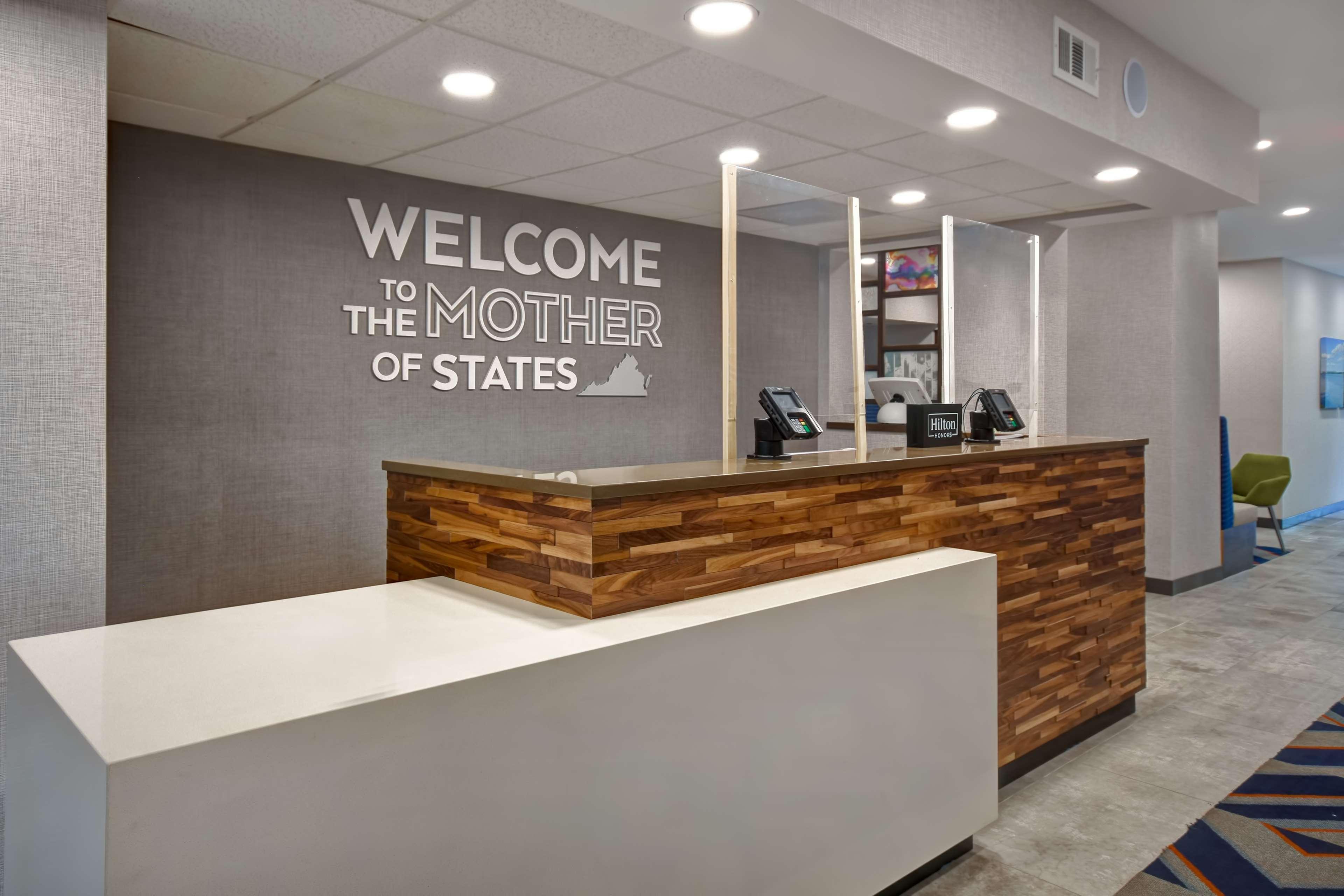 Hampton Inn Potomac Mills Woodbridge Ngoại thất bức ảnh