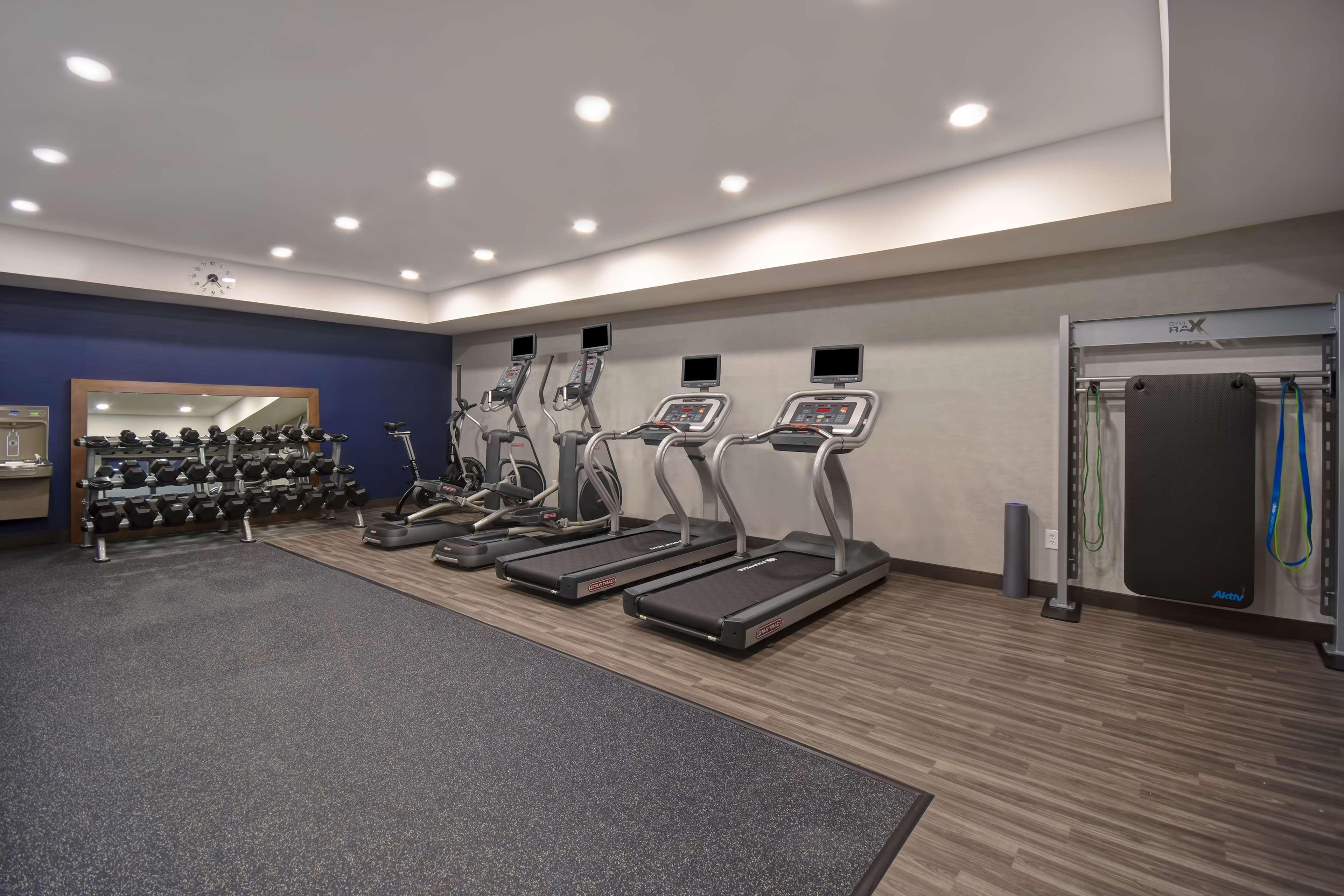 Hampton Inn Potomac Mills Woodbridge Ngoại thất bức ảnh