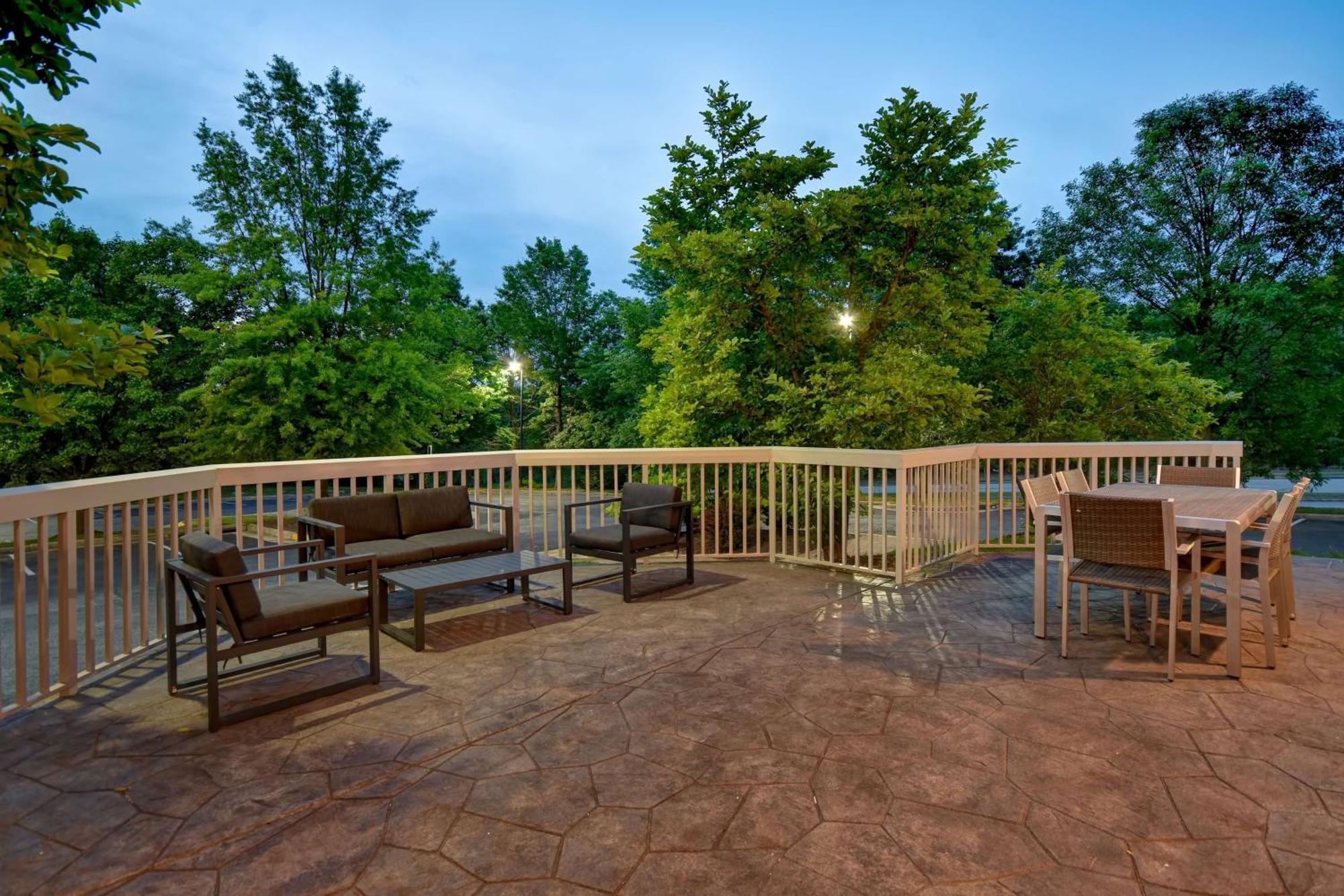 Hampton Inn Potomac Mills Woodbridge Ngoại thất bức ảnh
